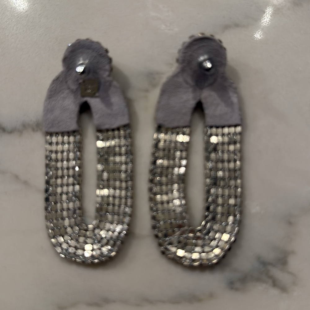 NWOT - Deepa Gurnani Shyna Earrings - Picture 7 of 7